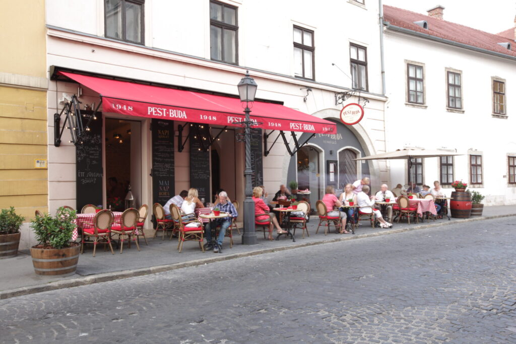 Restaurant nearby