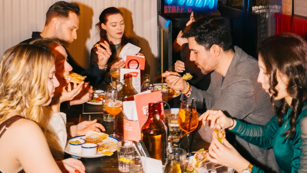 casual dining