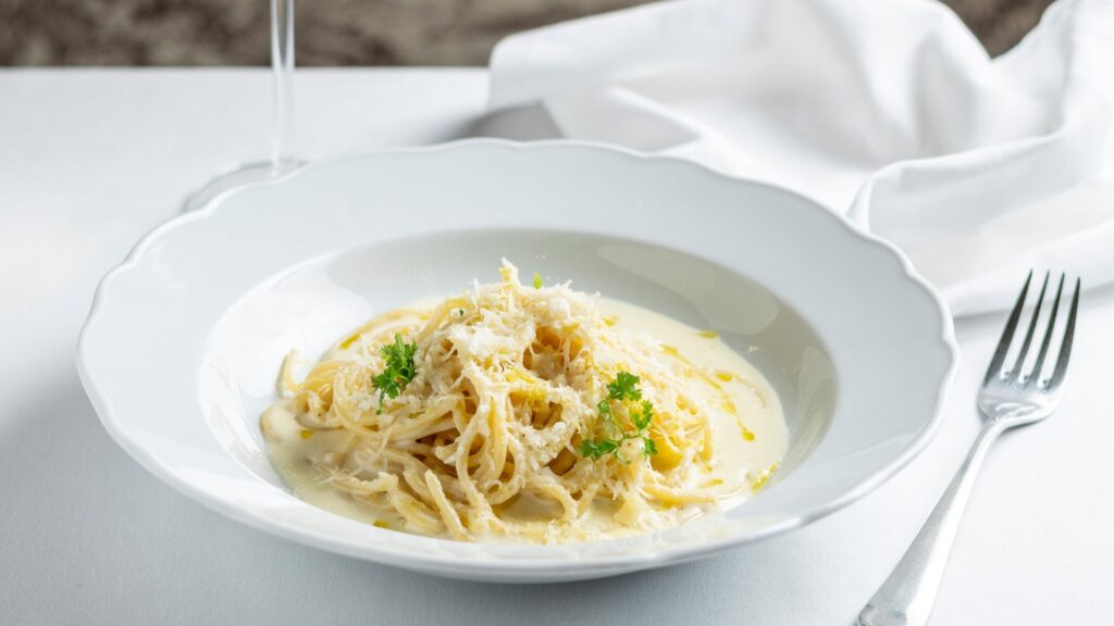 Italian cuisine: food&dishes